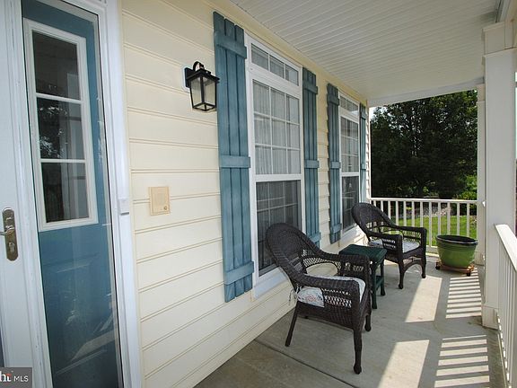 5th image of 44 Augustine Blvd