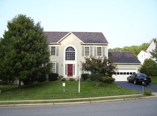 16049 Hayes Ln, Woodbridge, VA 22191