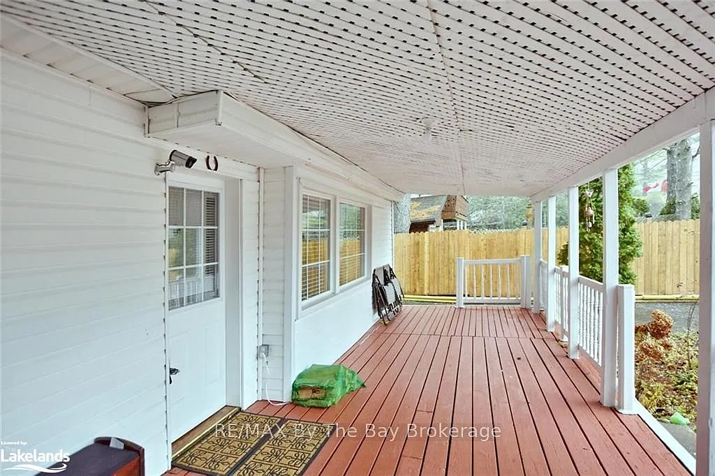 3 bed, $2,000 — Photo 4