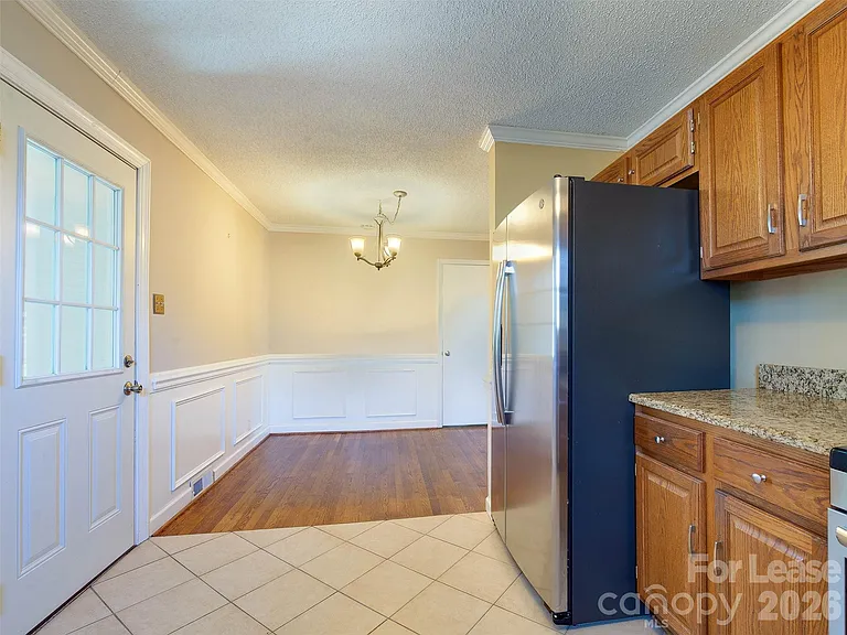 4917 White Oak Rd — Photo 16