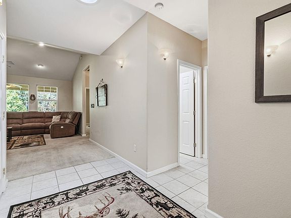 3rd image of 24230 Oxbow Ln N