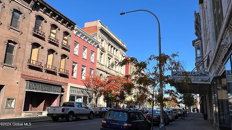 5th image of 83 4th Street