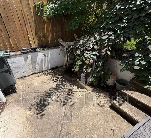 1350 Randolph St NW #1 — Photo 13