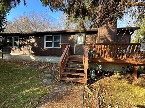 99 Lake View Drive, Swan Lake, NY 12783