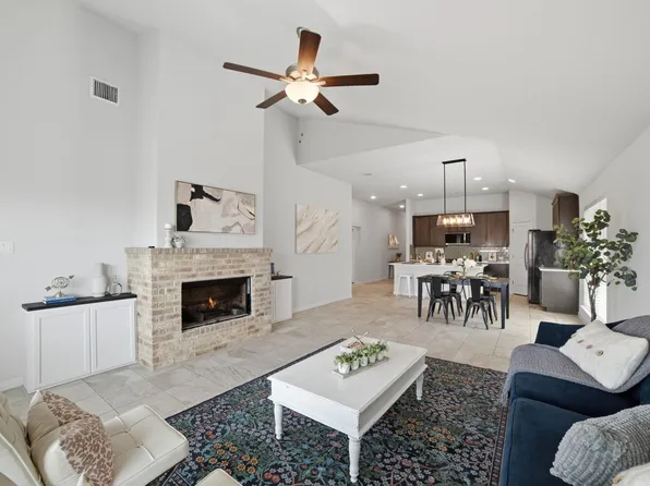 250 Finstown St, Hutto, TX 78634