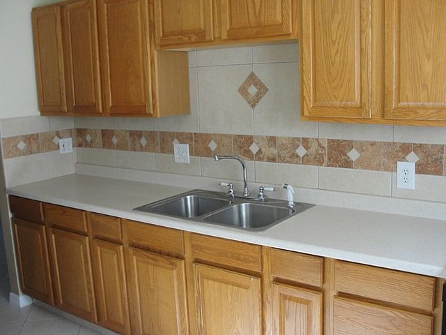 2nd image of 2243 Dordon Dr