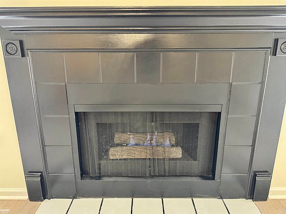 5th image of 56145 N Troon St