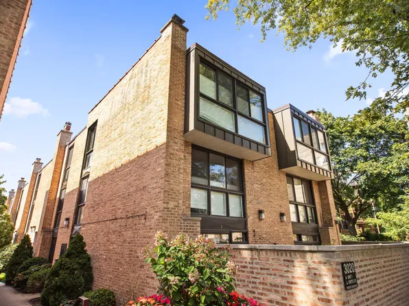 (undisclosed Address), Chicago, IL 60657