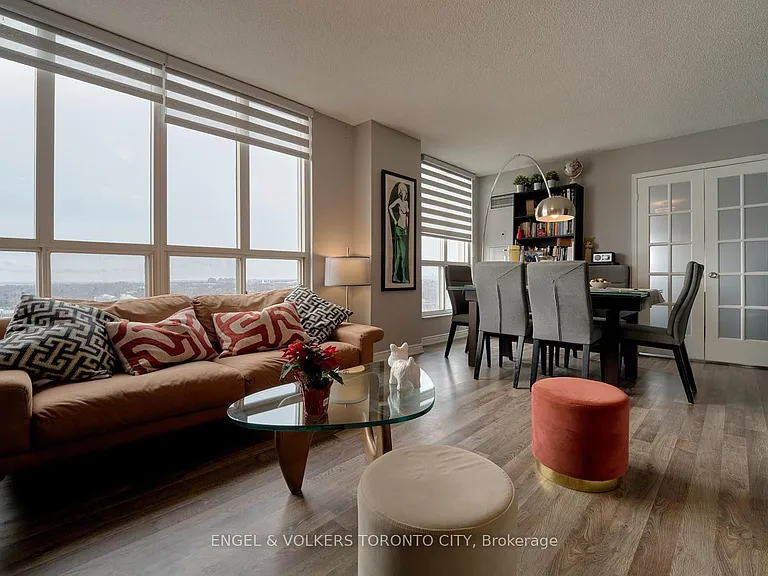 2285 Lake Shore Blvd W #1204 — Photo 3
