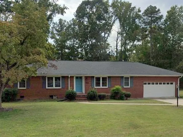 131 Westgate Dr, Greenwood, SC 29646