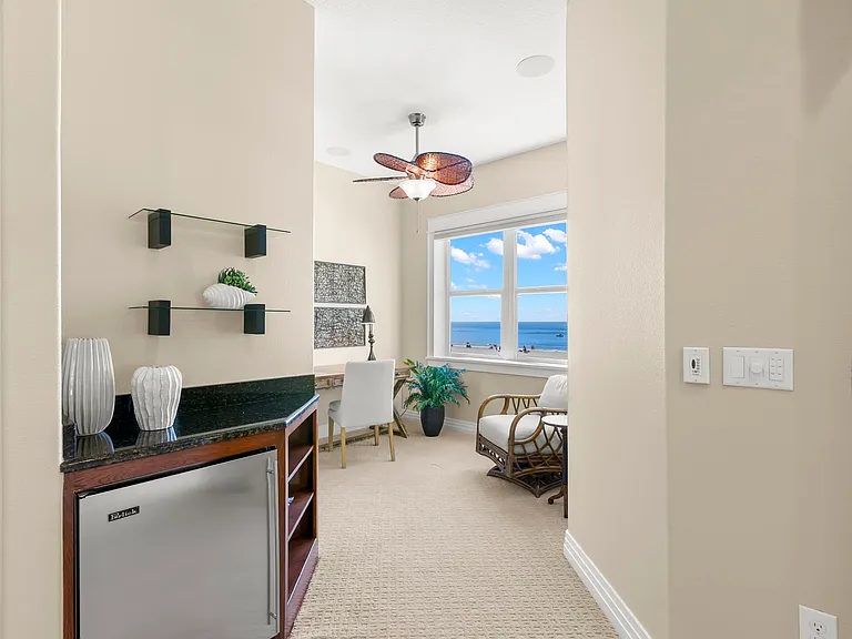 10042 Gulf Blvd — Photo 47