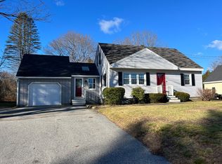 388 Main St, Cumberland, ME 04021