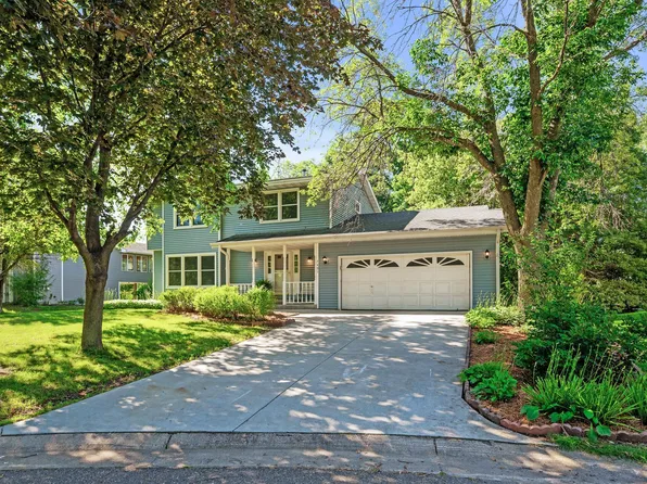 7491 Upper 20th St N, Oakdale, MN 55128