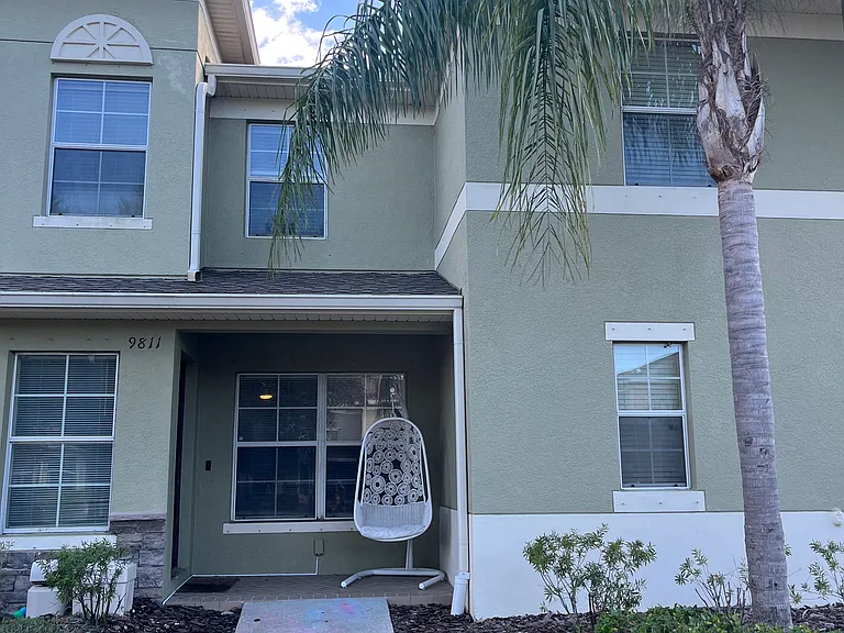 9811 Trumpet Vine Loop — Photo 13