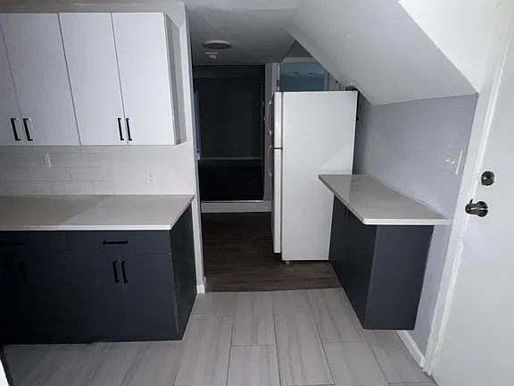 880 S 14th St #2 — photo 2 of 9