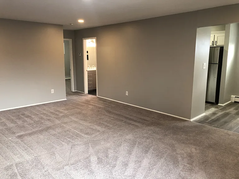 200 Virginia Ave — Photo 3