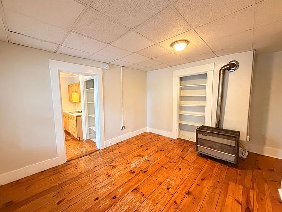 2nd image of 31 Pennacook St APT 2
