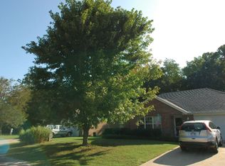 20750 Lakeshore Dr #1063, Springdale, AR 72764