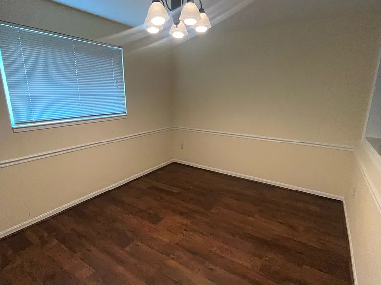 9708 Kings Crown Ct #2 — Photo 3