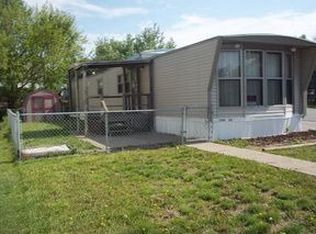 12604 Pratt Plz, Omaha, NE 68164