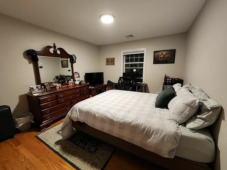 38 Westford St #38 — Photo 19
