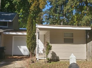 815 Pine Tree Ct, Newport News, VA 23608