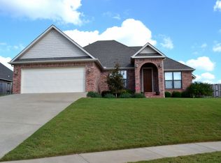 3755 Jackson Springs Ln, Springdale, AR 72762