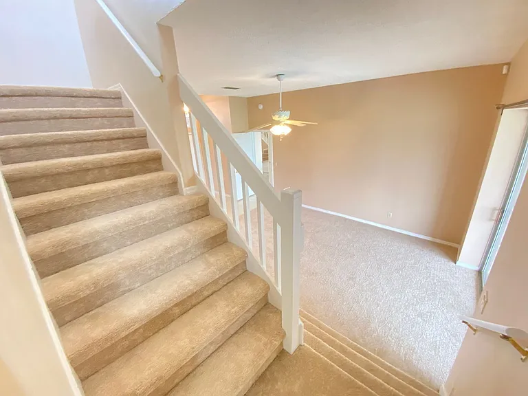 3708 Molona Dr — Photo 30