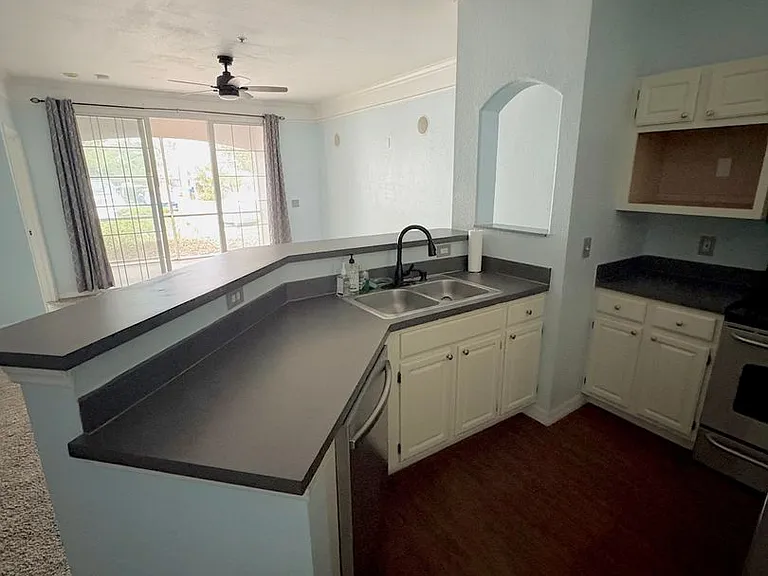 3280 Soho St #104 — Photo 5
