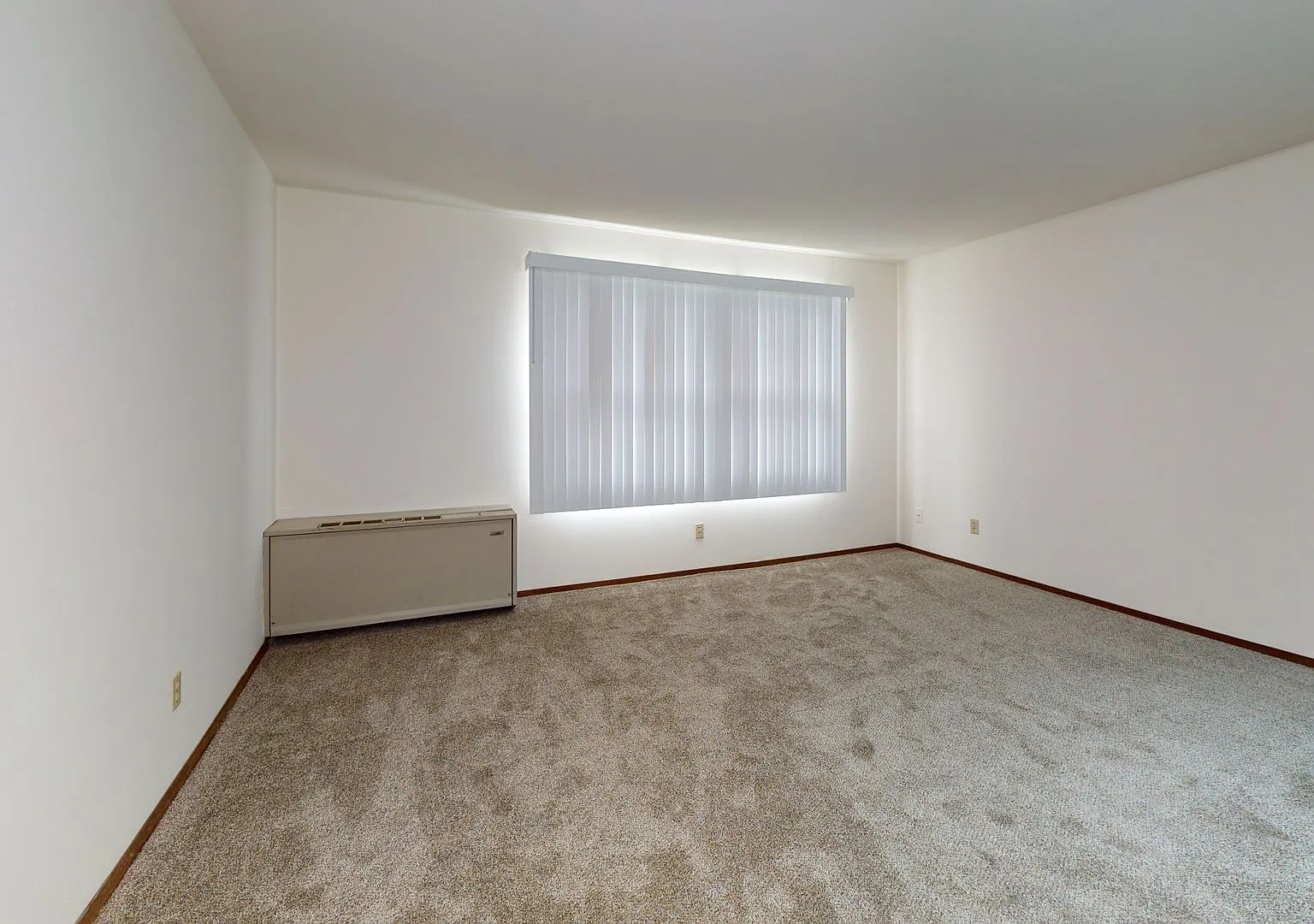 Chalet Apartments (261) — Photo 3