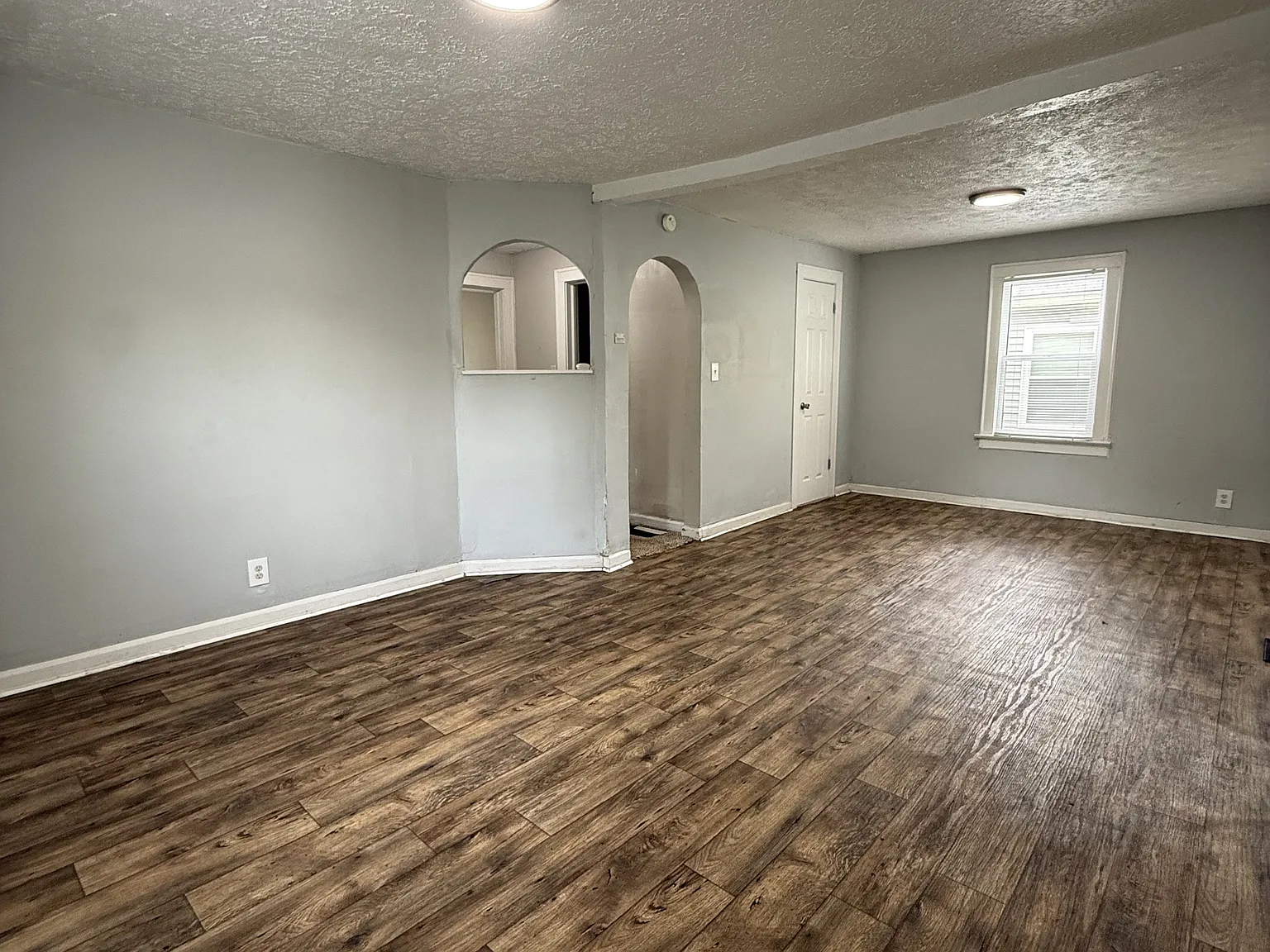 3502 Brouse Avenue - 1 — Photo 2