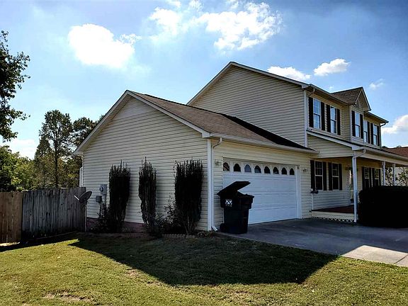 5th image of 121 Georgia Bell Cir SE