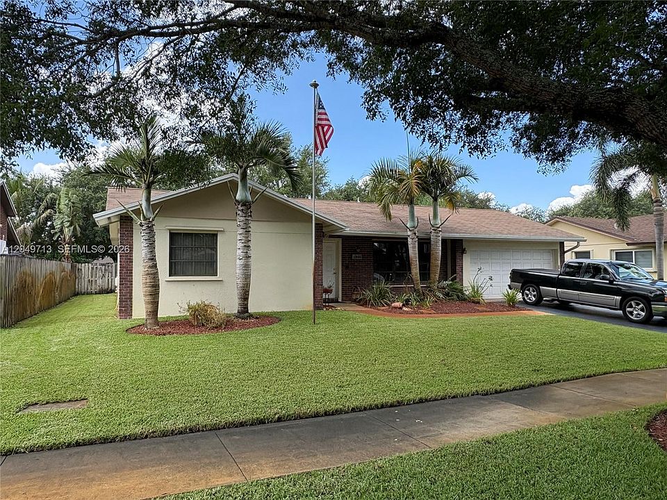 1st image of 11866 SW 59th Ct