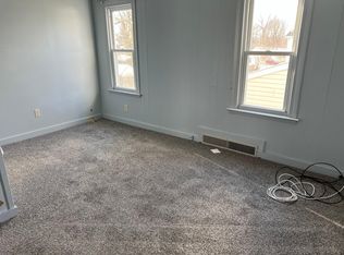 102 Parker Ave FLOOR 2, Liverpool, NY