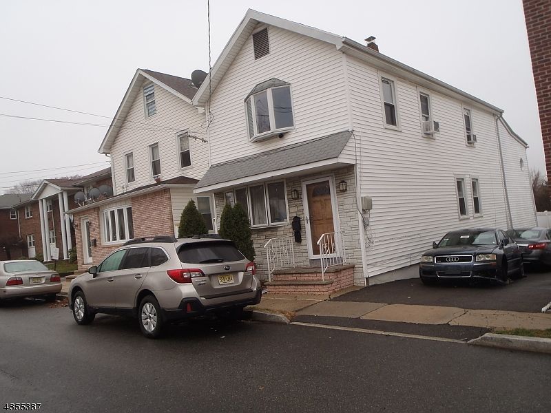 1st image of 527 Franklin Ave