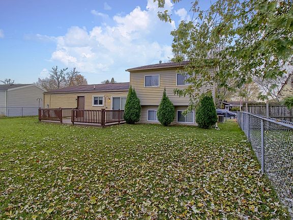 5th image of 9171 Ascot Dr