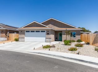 1053 Ocean Ave, Ridgecrest, CA 93555