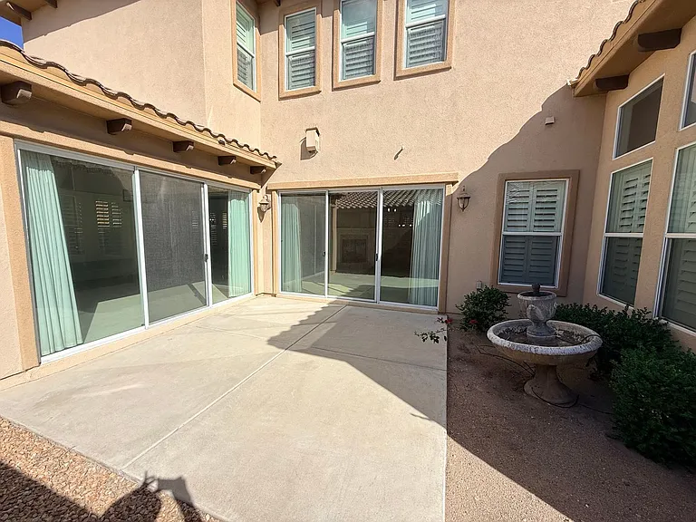 464 Via Palermo Dr — Photo 9