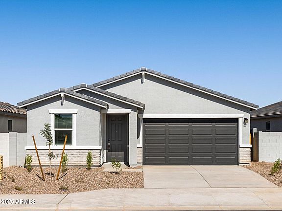 2nd image of 2542 E Fortana Drive