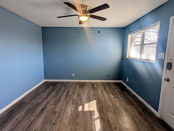 3rd image of 117 W Avenue A #6