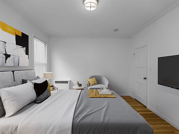 3rd image of 3839 Divisadero St APT 203
