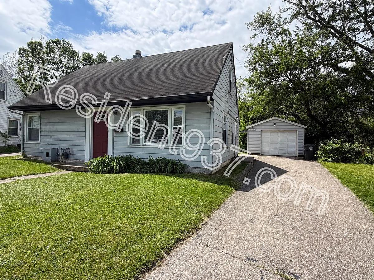 Building Photo - 1143 Blakley Dr