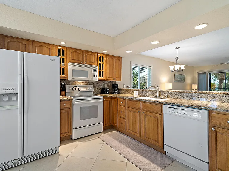 275 Palm Ave #C201 — Photo 15