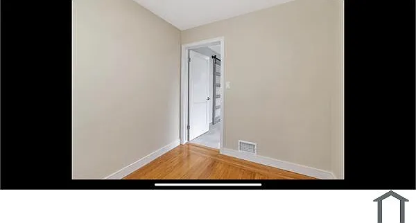 1458 E 31st St — Photo 24