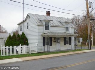 8 Frederick Rd, Thurmont, MD 21788