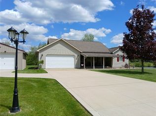 4314 Sherrod Valley Dr SW, Sherrodsville, OH 44675