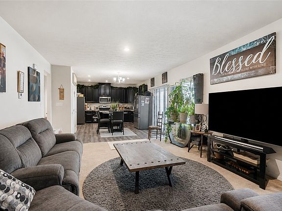 4th image of 4385 Saratoga Pl
