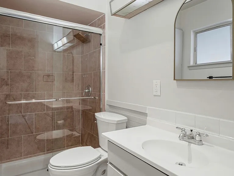 14046 Rolling Hills Ln — Photo 17
