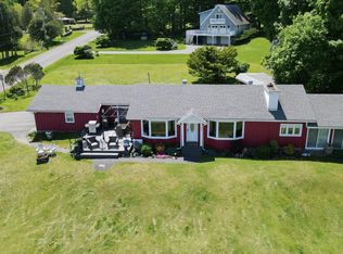 27 Lake St, Port Kent, NY 12975