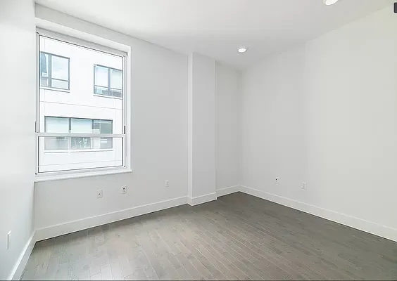Rented by Keller Williams NYC | media 8